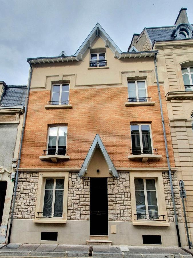 Appartement Premium Dans Une Belle Demeure - Hyper Centre-Ville De ריימס מראה חיצוני תמונה