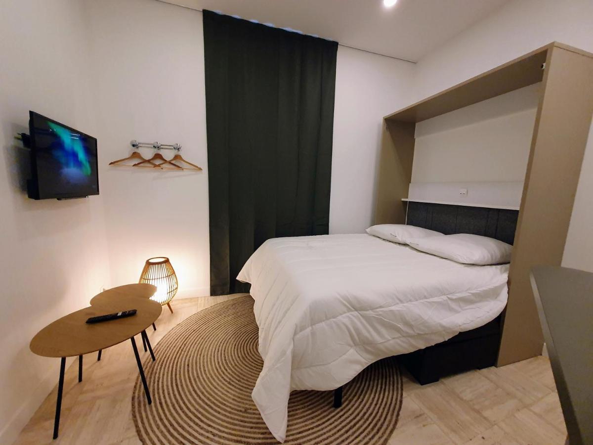 Appartement Premium Dans Une Belle Demeure - Hyper Centre-Ville De ריימס מראה חיצוני תמונה